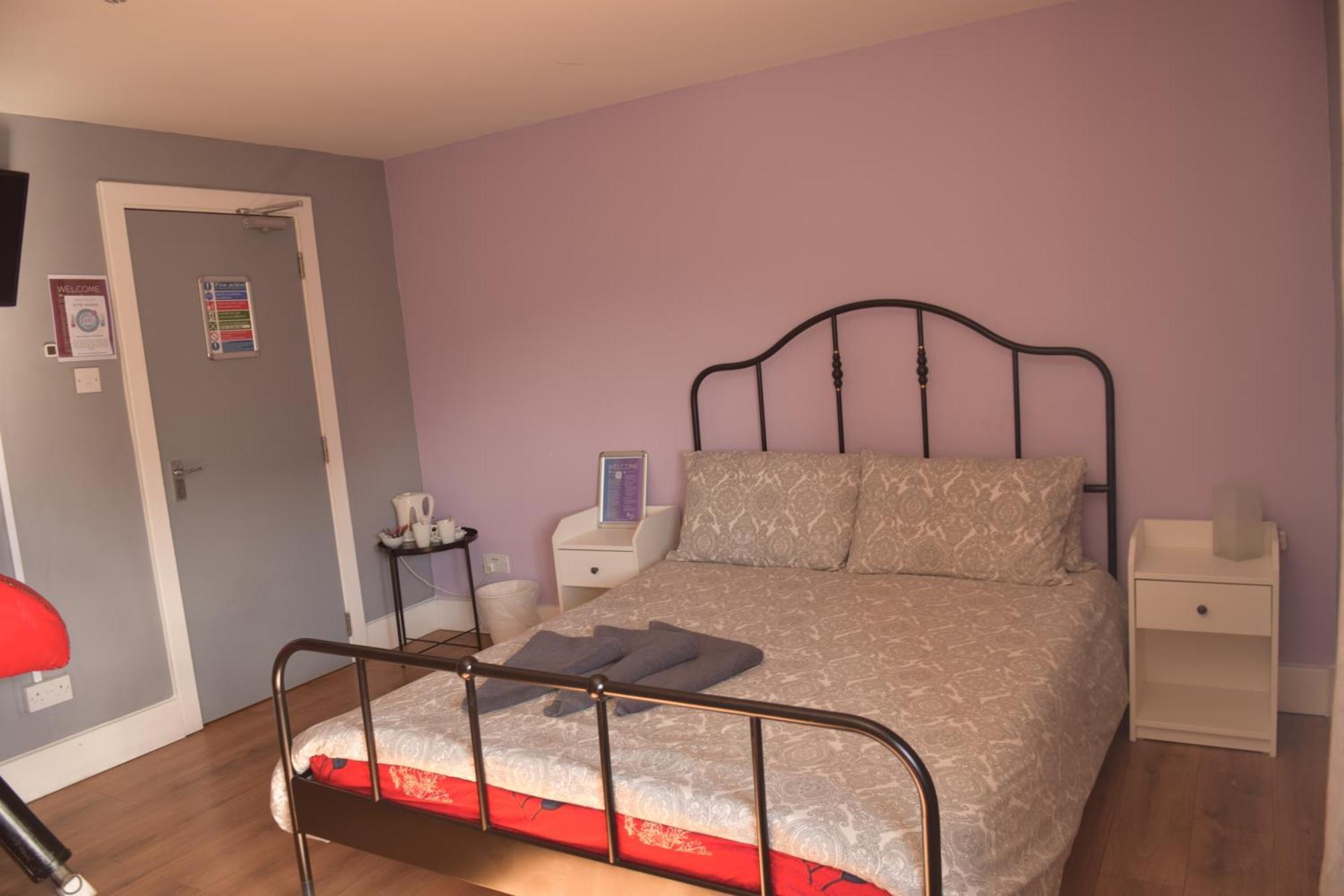Xtasia Adult Hotel - Adults Only Уэст-Бромидж Экстерьер фото